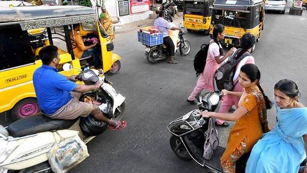 Transgender Community Banned in Surat japan Market Transgender Community Banned in Surat japan Market