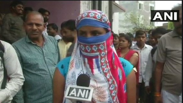 सेंगर पर लगे आरोप से अलग है ये मामला