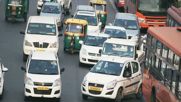 54,664 चालान विपरीत दिशा में वाहन चलाने के कट चुके