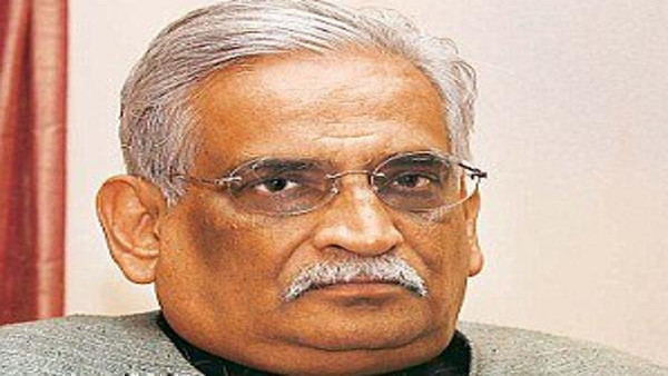 1000 किताबों के पन्ने पलट चुके हैं वकील 