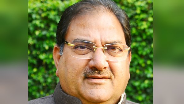 ये हैं एक परिवार से पांच एमएलए ये हैं एक परिवार से पांच एमएलए