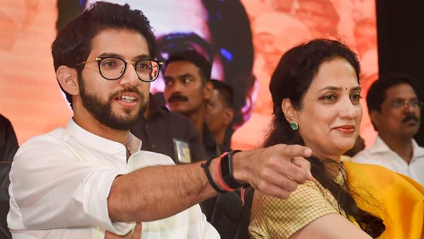 चुनावी हलफनामे में आदित्य ठाकरे ने दी ये जानकारी