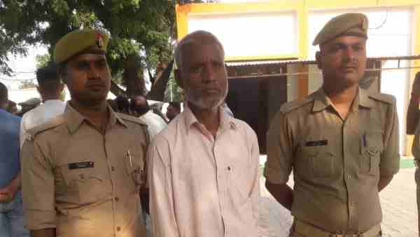 Agra Police Reveals Kanti Prasad Murder case and Arrest his bsf jawan Agra Police Reveals Kanti Prasad Murder case and Arrest his bsf jawan