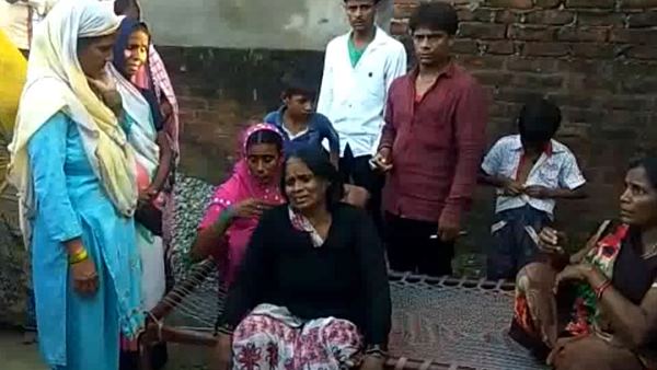 mother daughter dead body found in azamgarh mother daughter dead body found in azamgarh