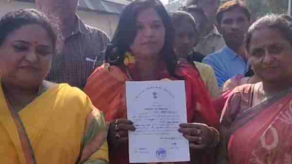 up assembly by election results 2019 bjp candidat Saroj Sonkar wins from Balha seat of Bahraich up assembly by election results 2019 bjp candidat Saroj Sonkar wins from Balha seat of Bahraich