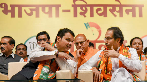 कमजोर विपक्ष के भरोसे सत्ताधारी गठबंधन