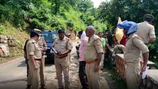 पुलिस ने किया कंकाल बरामद