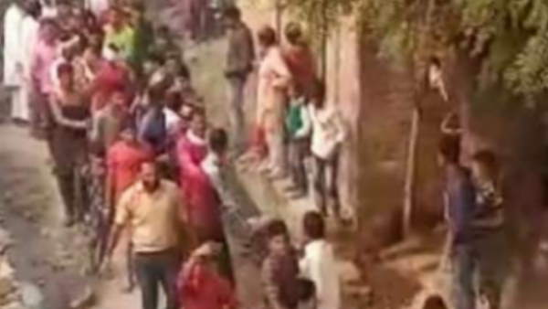 तय वक्त से पहले मांगे पैसे