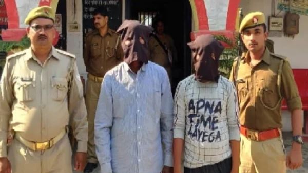 मुंबई की मोहसिना बनी खुशी गुप्ता मुंबई की मोहसिना बनी खुशी गुप्ता