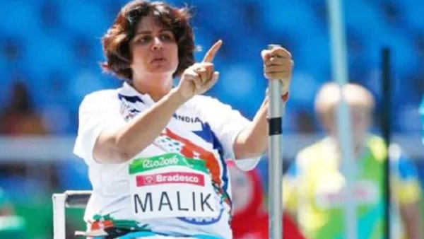 क्रिकेट से जुड़े इस सवाल पर अटकीं