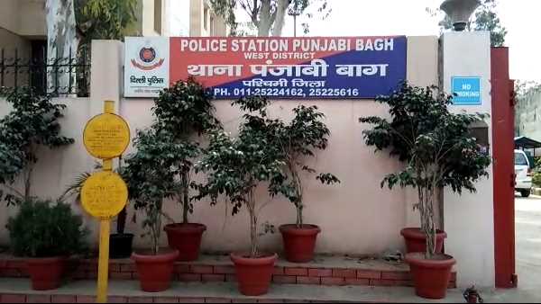 Delhi Police arrest wanted criminal from police station punjabi bagh