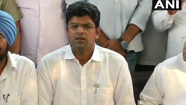 विधायत दल के नेता बने दुष्यंत विधायत दल के नेता बने दुष्यंत