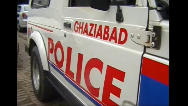 खुद ही रची लूट की साजिश खुद ही रची लूट की साजिश