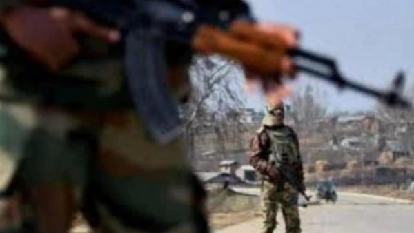 truck driver was shot dead by terrorists in Jammu and Kashmirs Anantnag on Monday night truck driver was shot dead by terrorists in Jammu and Kashmirs Anantnag on Monday night