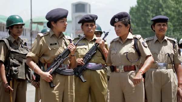 सिपाहियों को रक्तदान न करने की सलाह दी गई