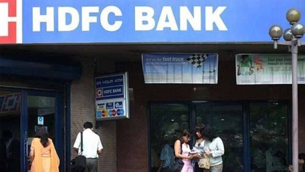 पीएमसी बैंक में तय हुई लिमिट पीएमसी बैंक में तय हुई लिमिट