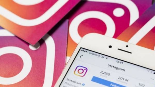 Whatsapp, Instagram Users Beware: Rajasthan Girl Lost Rs 46000 in Instagram Survey,Keep Your Bank account Save by these step. Whatsapp, Instagram Users Beware: Rajasthan Girl Lost Rs 46000 in Instagram Survey,Keep Your Bank account Save by these step.