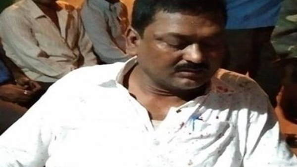 दोनों पक्षों के बीच फायरिंग