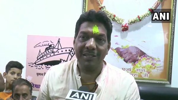 Gobind Kanda says Gopal Kanda has left for Delhi with 6 MLAs, They will form BJPs govt Gobind Kanda says Gopal Kanda has left for Delhi with 6 MLAs, They will form BJPs govt