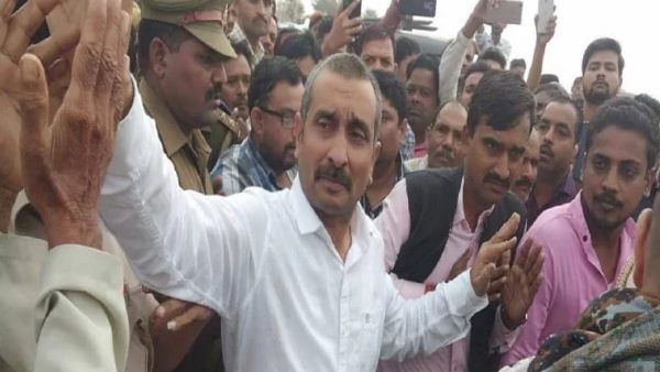 विधायक ने भीड़ से कही ये बात