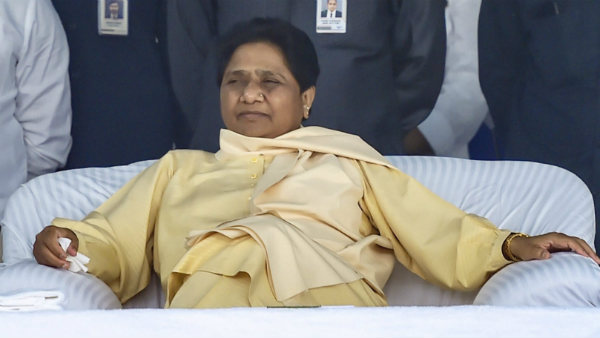 6 सीट पर कांग्रेस से भी पिछड़ी मायावती की पार्टी