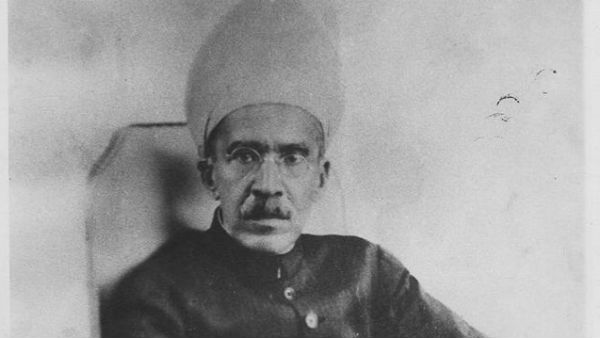 कोर्ट ने लगाई पाक को लताड़ 