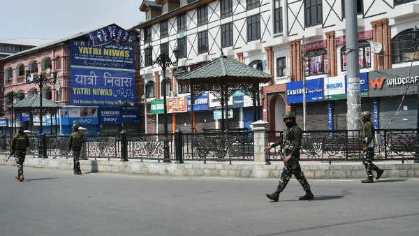 'प्‍यार की ताकत, ब्‍लैकआउट की ताकत से ज्‍यादा है' 