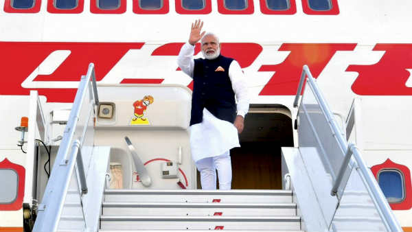 राष्‍ट्रपति, उप-राष्‍ट्रपति और पीएम के लिए पहला एयरक्राफ्ट 