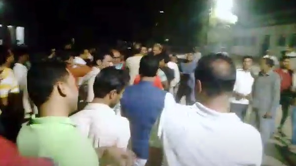 बेटे से फेसबुक पर बात करते वक्त हुआ हादसा