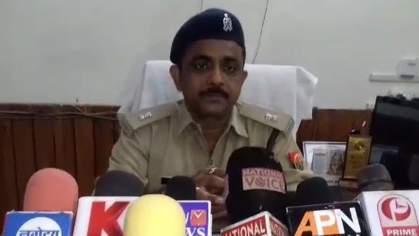 पुलिस ने दर्ज किया मुकदमा, तलाश जारी