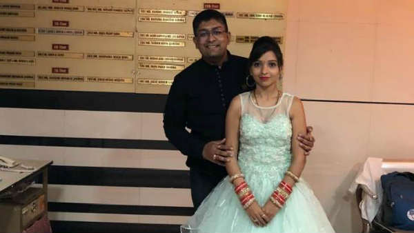 नेहा के पैसों पर थी विजय की नजर