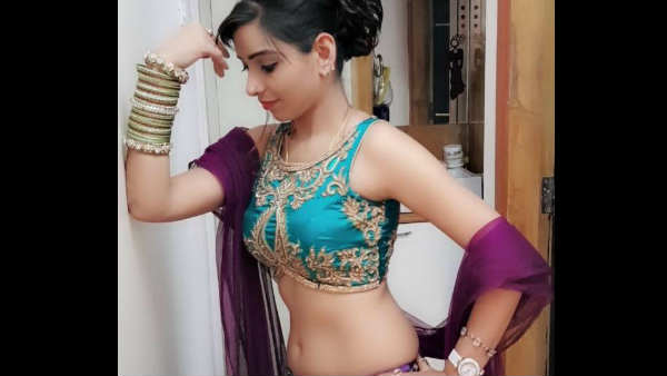 शादी के बाद हनीमून पर इंडोनेशिया गईं