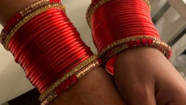 priyanka bangles