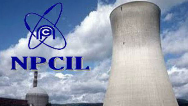 थरूर ने सरकार से मांगा जवाब थरूर ने सरकार से मांगा जवाब