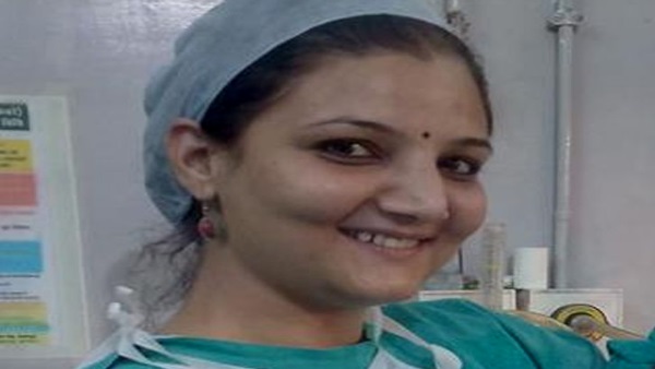 दूसरे दिन आ गई थीं घर