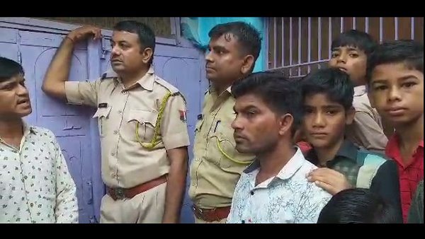 Police received four bodies in house at jhalawar district news, murder