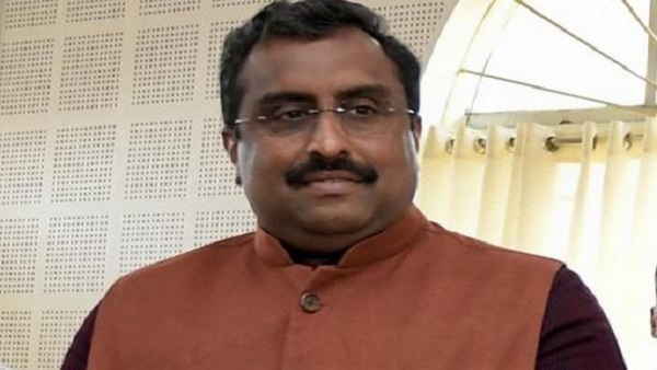 पूरे सम्मान के साथ रखा गया है इन लोगों को - राम माधव पूरे सम्मान के साथ रखा गया है इन लोगों को - राम माधव