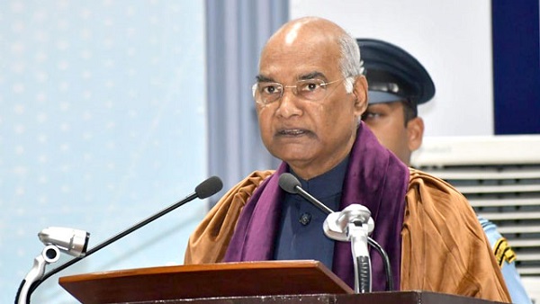 गरीब बच्चों को 4 साल तक मुफ्त में पढ़ाते रहे अनंत गरीब बच्चों को 4 साल तक मुफ्त में पढ़ाते रहे अनंत