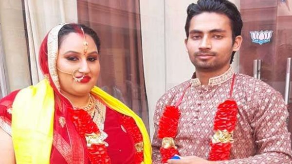 एक अनोखी 'लवस्टोरी'