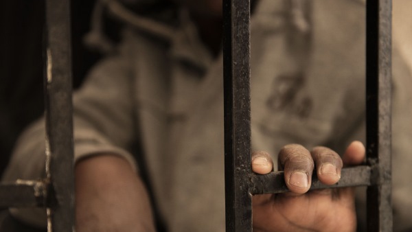 बोल नहीं पा रही महिला, जेल भेजा गया आरोपी