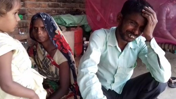 70 फीसदी जली बच्ची, घर पर मौत से जूझ रही 70 फीसदी जली बच्ची, घर पर मौत से जूझ रही