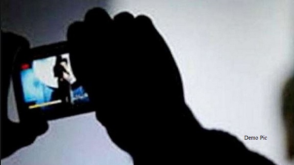 हेड कॉन्स्टेबल ने दर्ज कराया महिला होमगॉर्ड के खिलाफ केस