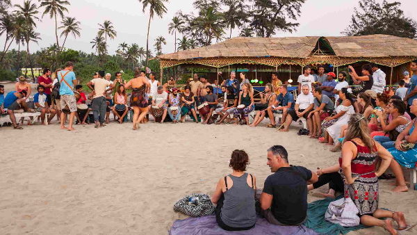 प्रवासी नहीं कर सकेंगे व्यावसाय