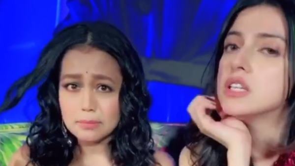 लिखा लड़कियों को क्या चाहिए