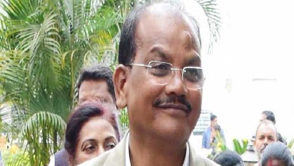 2005 में स्पीकर की हार 2005 में स्पीकर की हार