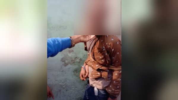 आरोपी ने पहले अपने घर पर बुलाया