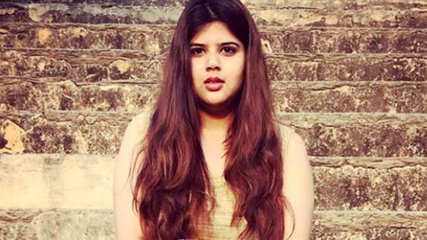 जानें, कौन हैं पंखुड़ी पाठक