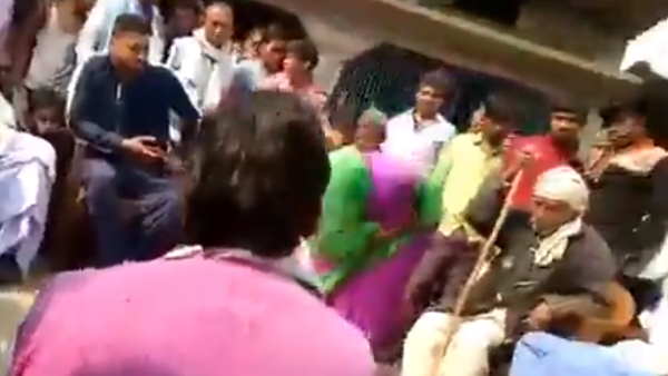  vaishali video viral of panchayat order for beaten a man from sandal