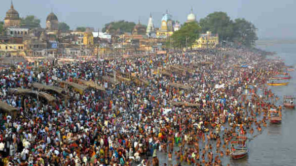 पिछले वर्ष 80000 लोग पहुंचे थे अयोध्या पिछले वर्ष 80000 लोग पहुंचे थे अयोध्या