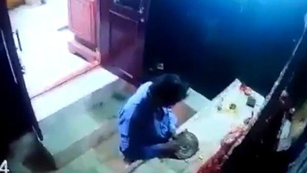 हैदराबाद के दुर्गा भवानी मंदिर का मामला